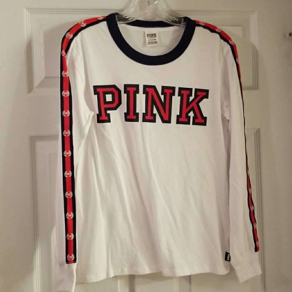 Long sleeved t-shirt
